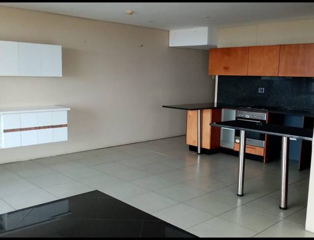 3 BEDROOM APARTMENT TO LET IN POINT WATERFRONT